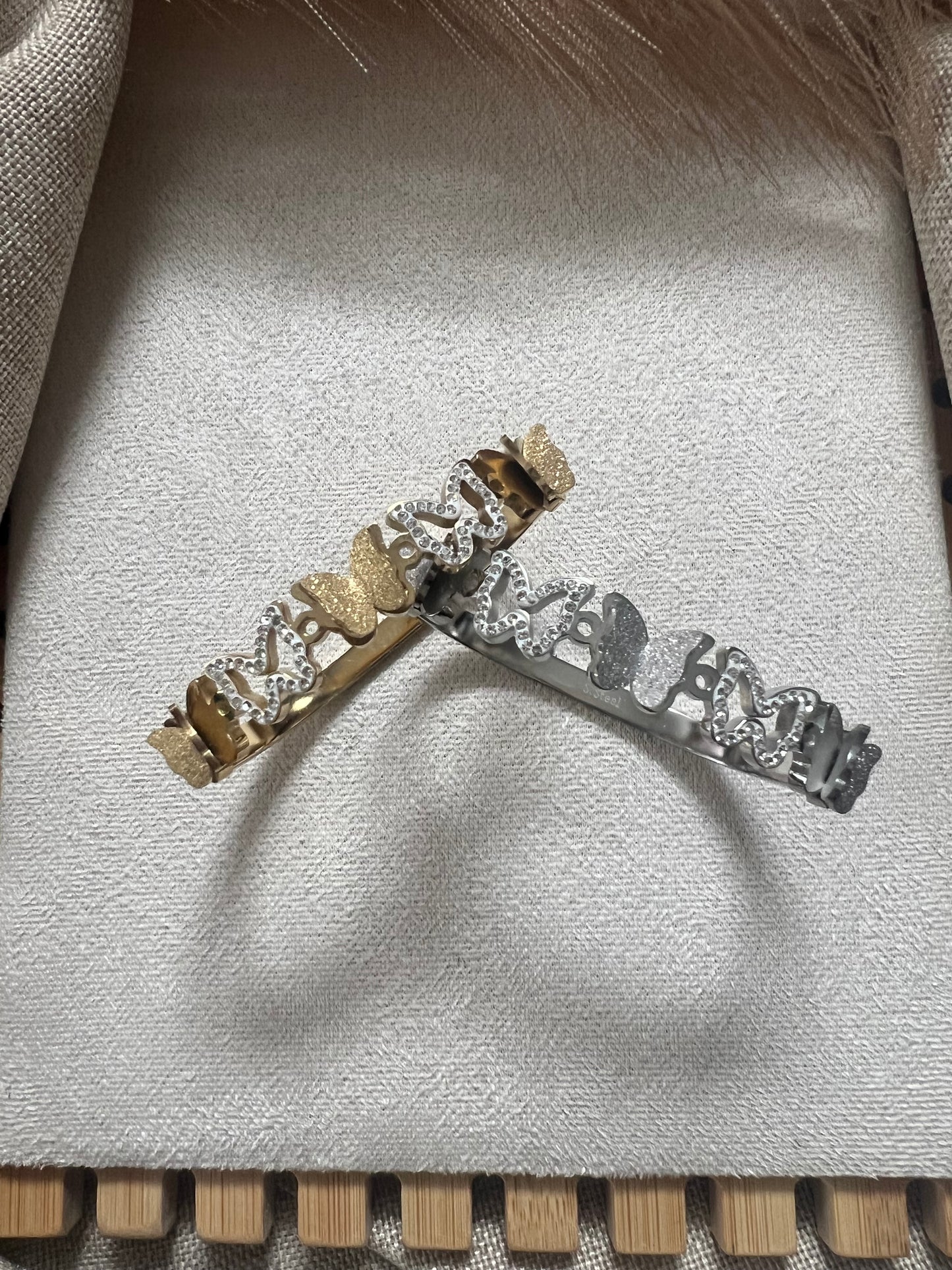 Bracelet jonc Papillon