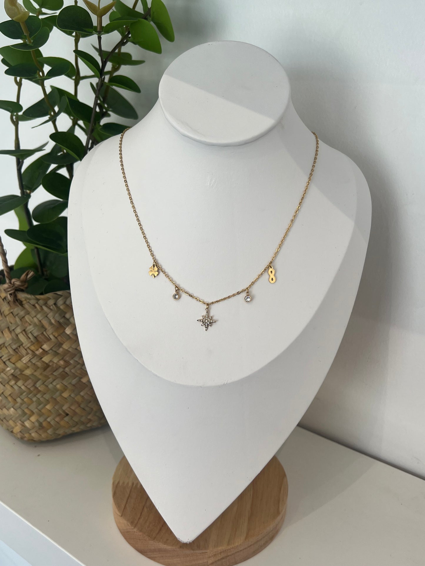 Collier Stella