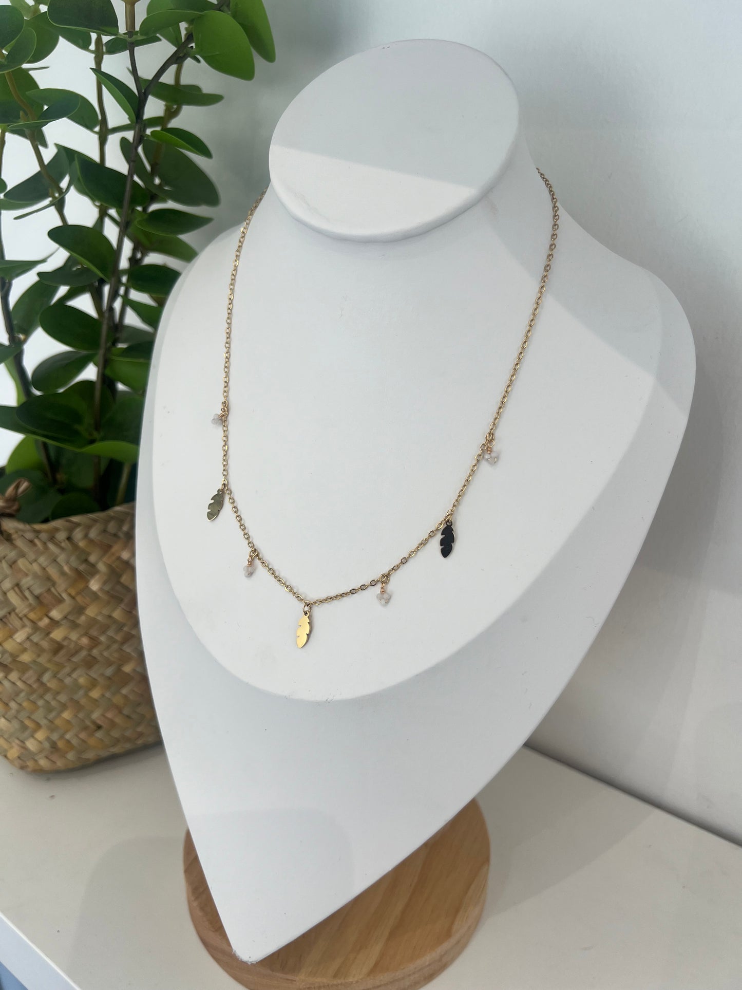 Collier pluma