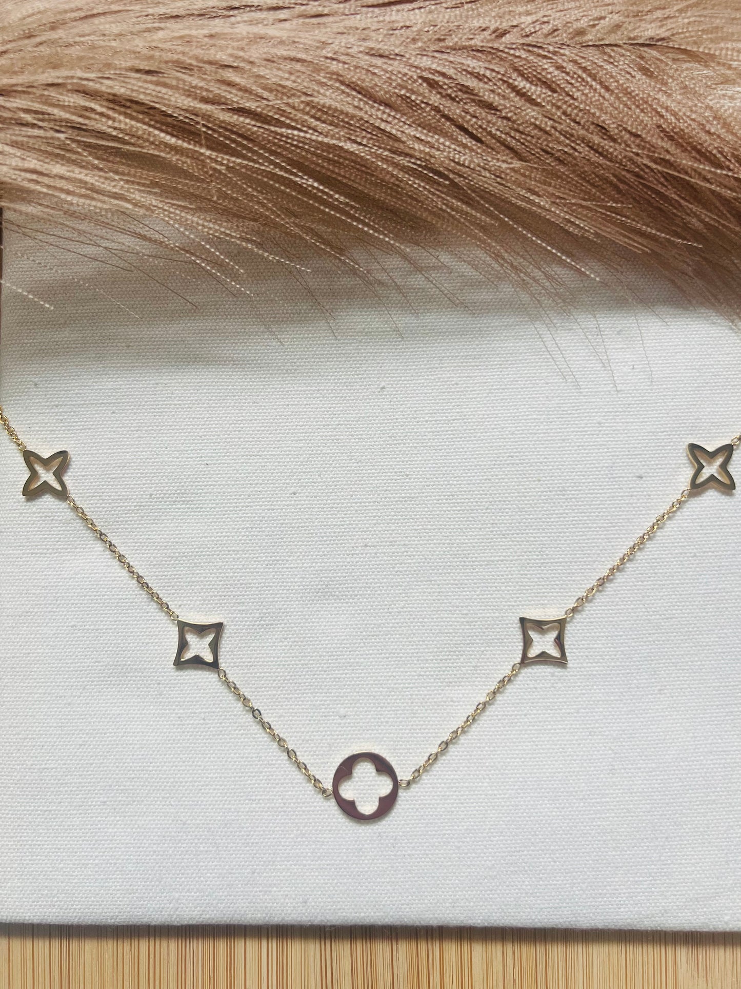 Collier Lou