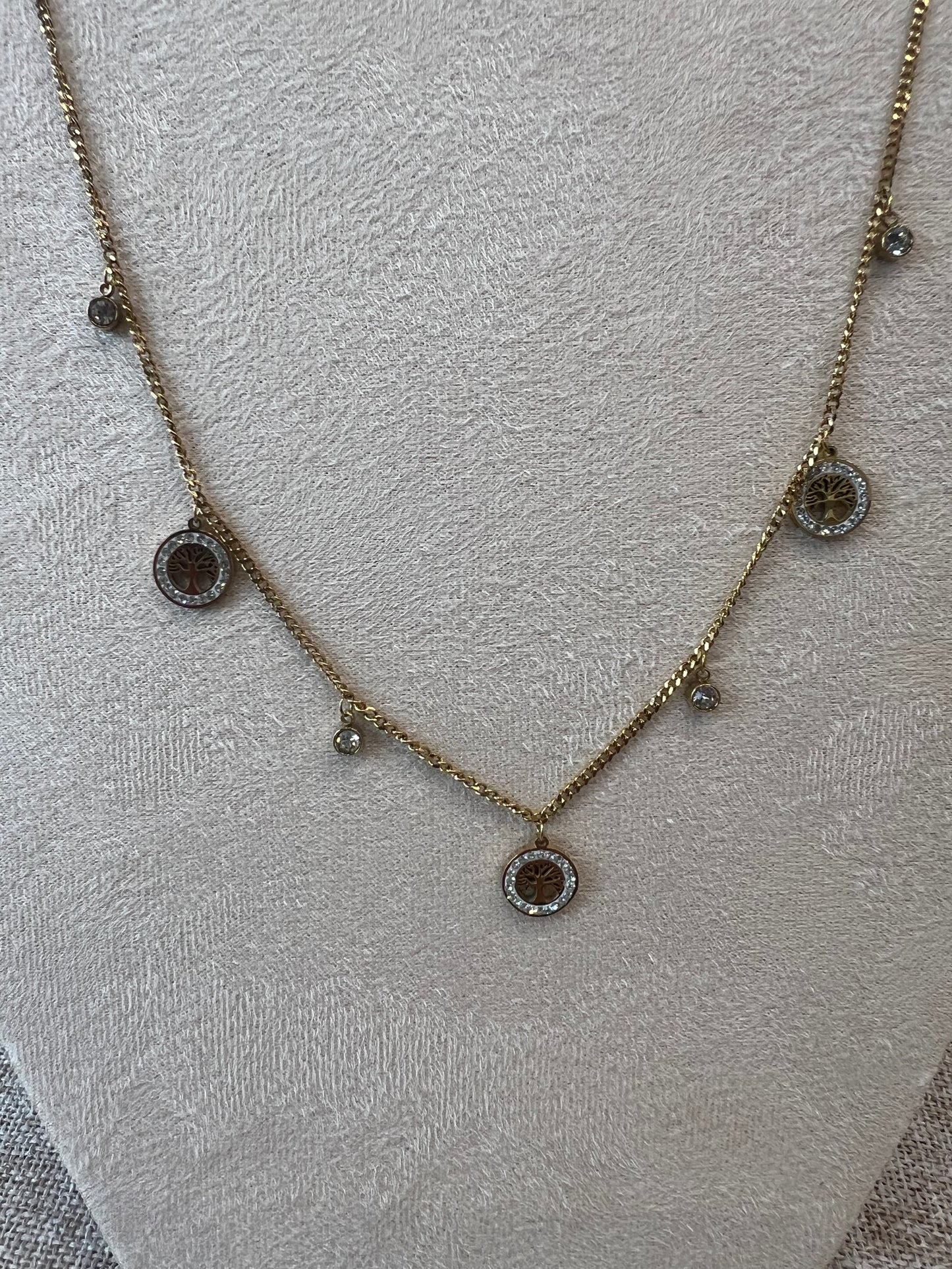 Collier Alia