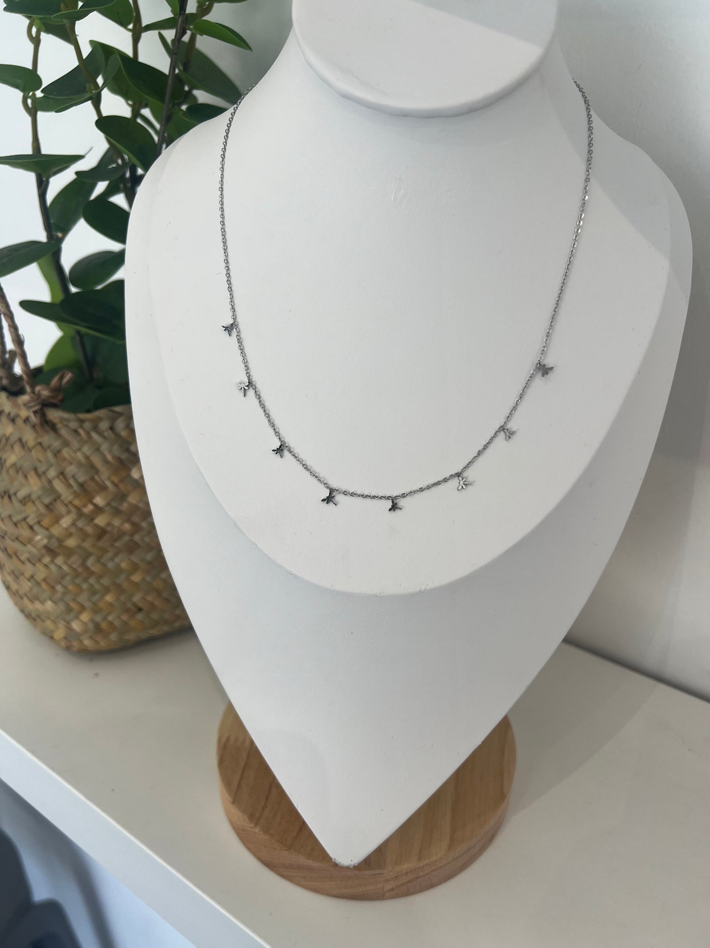 Collier mini libellule