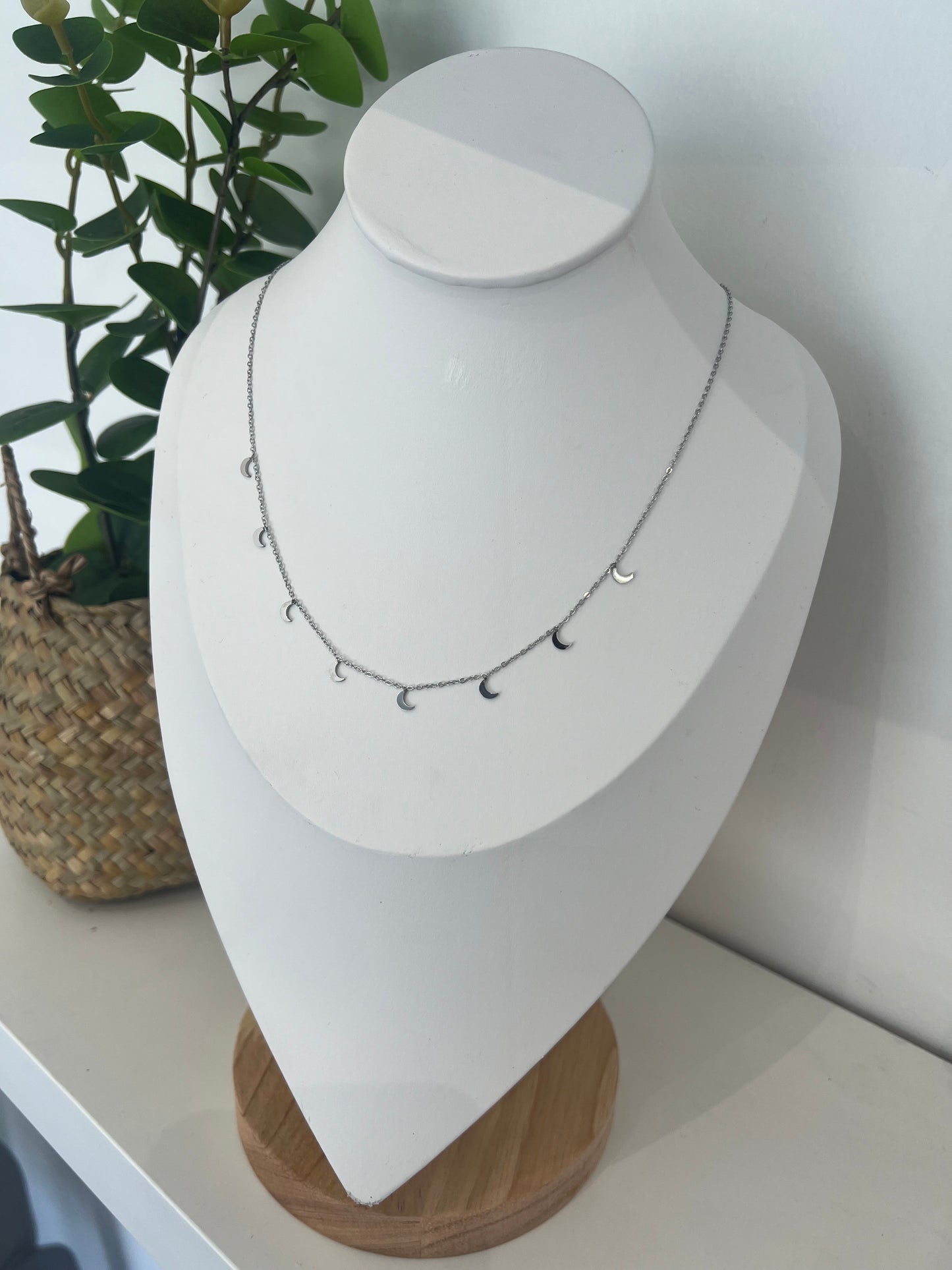 Collier Lunia